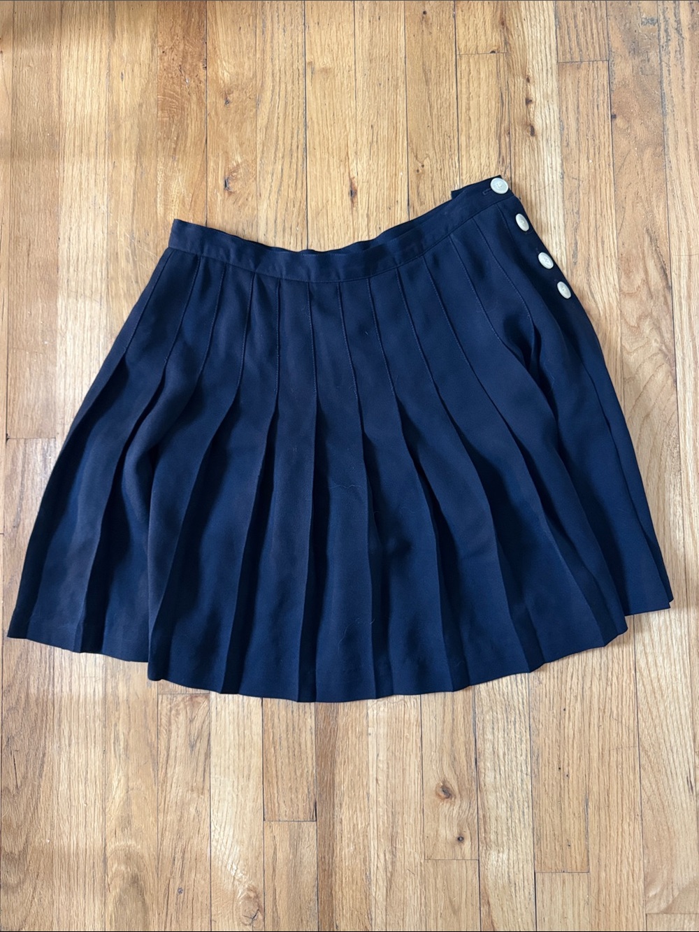 Jag clothing vtg Navy Pleated Skater Skirt with Side Buttons vintage size 8
